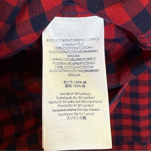 Chaps Red and Black Casual Button Down Shirt. Size Medium. Excellent condition! - Picture 4 of 6